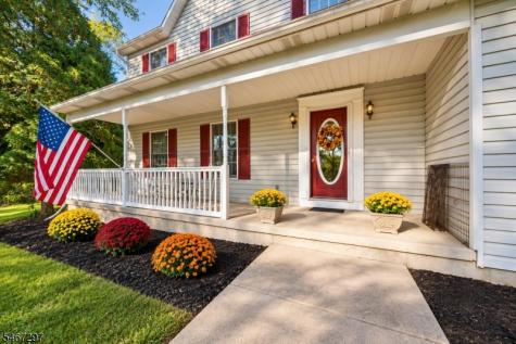 41 Woodside Drive Lebanon NJ 08826