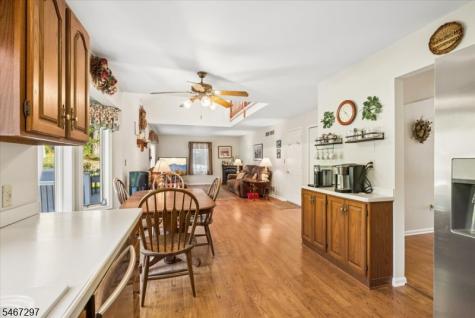 41 Woodside Drive Lebanon NJ 08826