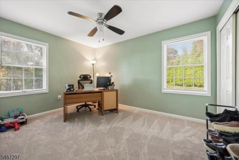 41 Woodside Drive Lebanon NJ 08826