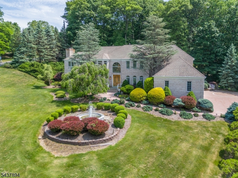 5 Raine Tree Court Kinnelon NJ 07405