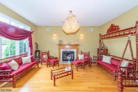 5 Raine Tree Court Kinnelon NJ 07405
