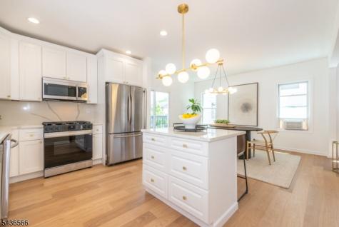 42 Wayne Avenue East Orange NJ 07018