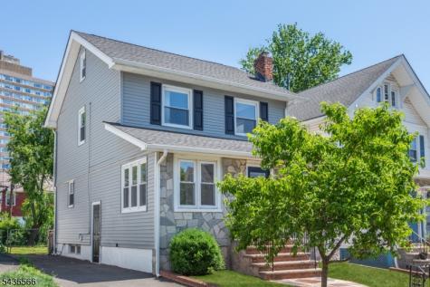 42 Wayne Avenue East Orange NJ 07018