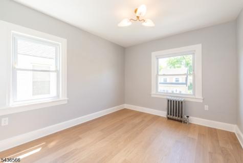 42 Wayne Avenue East Orange NJ 07018