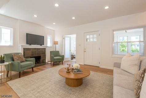 42 Wayne Avenue East Orange NJ 07018
