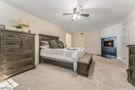 1829 Gary Road Greenwich NJ 08886