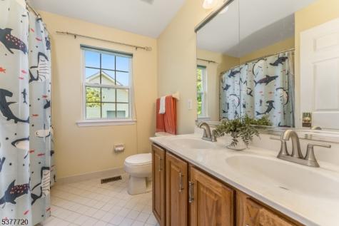 1829 Gary Road Greenwich NJ 08886