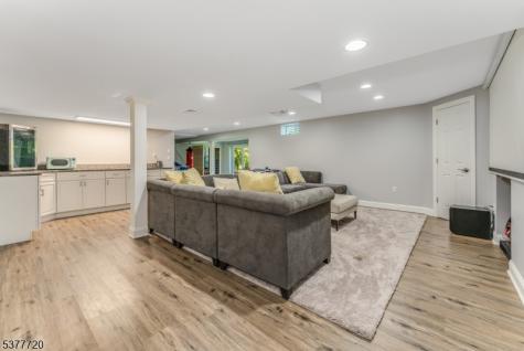 1829 Gary Road Greenwich NJ 08886