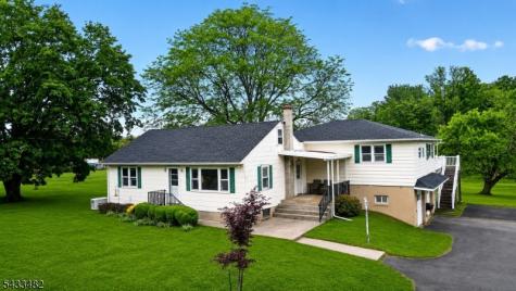 127 Hillcrest Road Readington NJ 08822