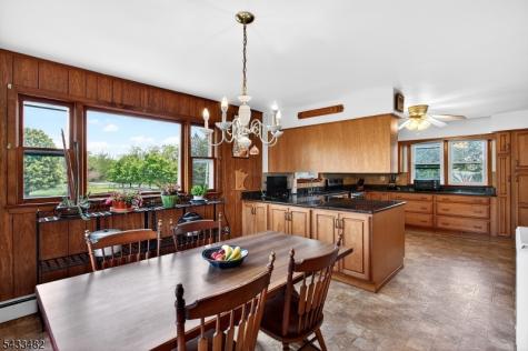 127 Hillcrest Road Readington NJ 08822