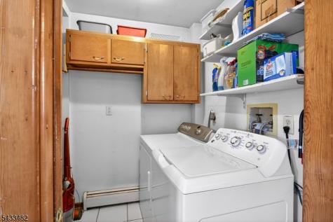 127 Hillcrest Road Readington NJ 08822