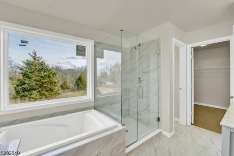 5 Anthony Court Hardyston NJ 07419
