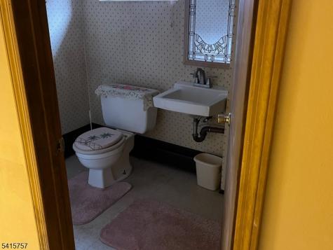 5 Sydney Place Manville NJ 08835
