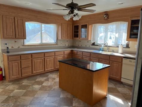 5 Sydney Place Manville NJ 08835