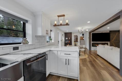 81 Pascack Avenue Emerson NJ 07630