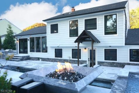 81 Pascack Avenue Emerson NJ 07630