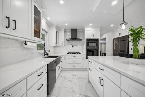 36 Ivy Place Wayne NJ 07470
