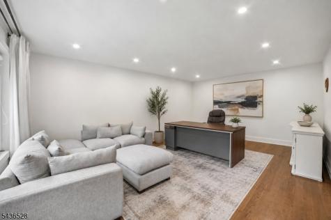 36 Ivy Place Wayne NJ 07470