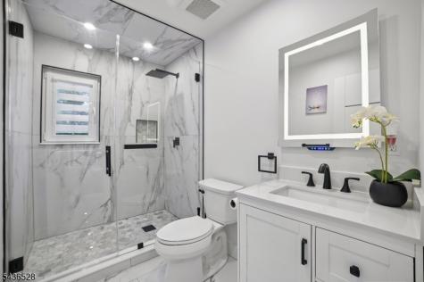 36 Ivy Place Wayne NJ 07470