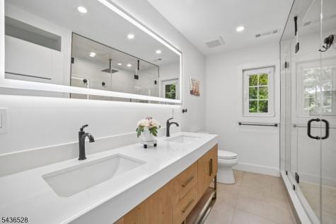 36 Ivy Place Wayne NJ 07470