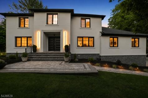 36 Ivy Place Wayne NJ 07470