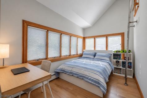 46 S Highwood Avenue Glen Rock NJ 07452