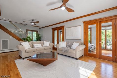 46 S Highwood Avenue Glen Rock NJ 07452