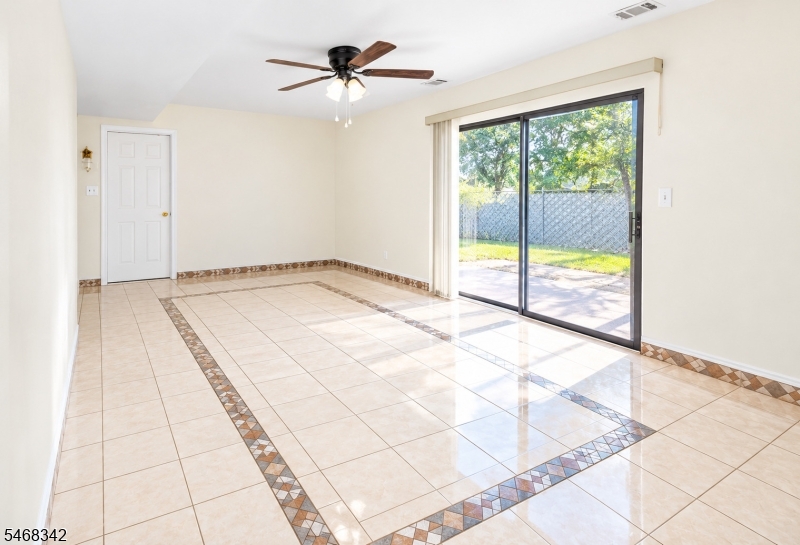 160 Stratton Street Piscataway NJ 08854