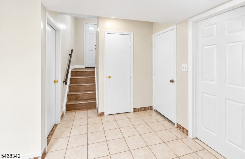 160 Stratton Street Piscataway NJ 08854