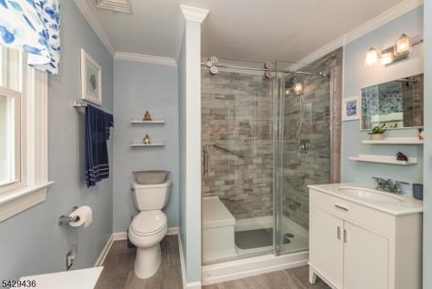 46 E Shore Road Jefferson NJ 07849