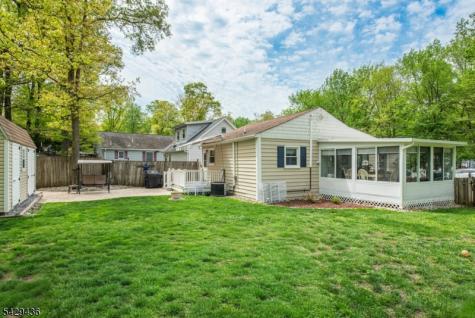 46 E Shore Road Jefferson NJ 07849