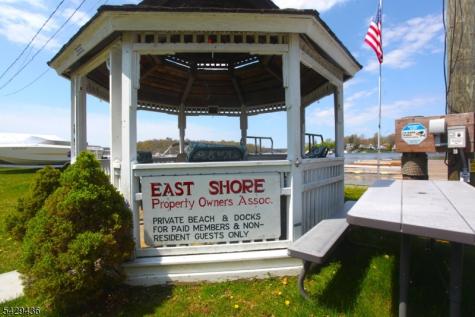 46 E Shore Road Jefferson NJ 07849