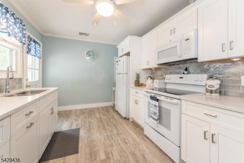 46 E Shore Road Jefferson NJ 07849