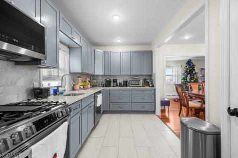 53 Park Street Ridgefield Park Village NJ 07660