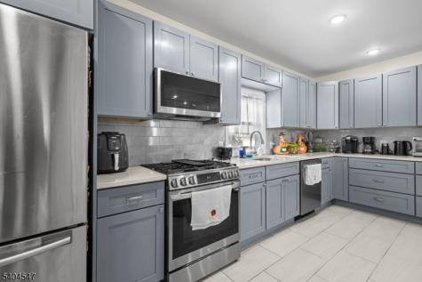 53 Park Street Ridgefield Park Village NJ 07660