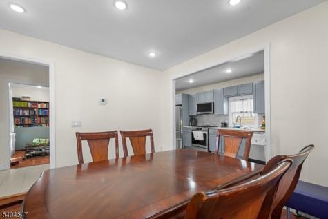 53 Park Street Ridgefield Park Village NJ 07660