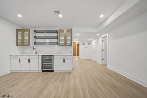 52 Congressional Parkway Livingston NJ 07039