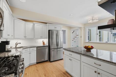 20 Braemore Road Montclair NJ 07043
