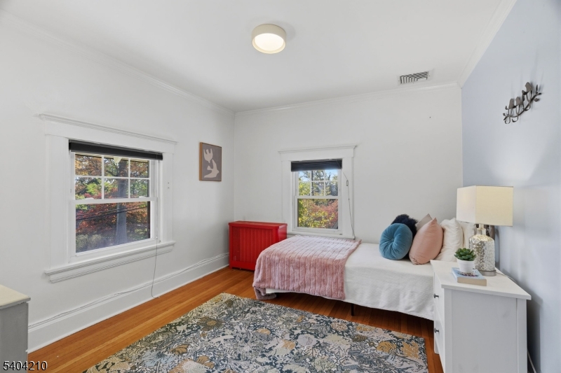 20 Braemore Road Montclair NJ 07043