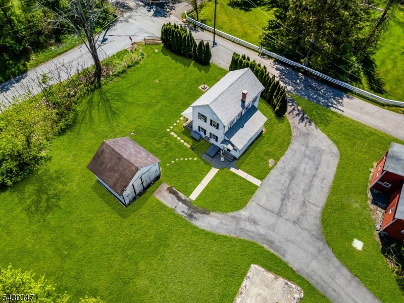 131 Vail Road Knowlton NJ 07832
