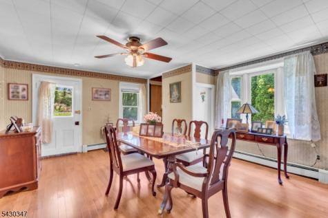 131 Vail Road Knowlton NJ 07832