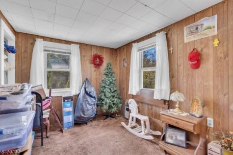 131 Vail Road Knowlton NJ 07832