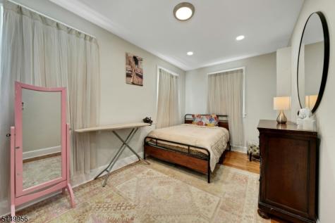 13 Dogwood Road West Orange NJ 07052