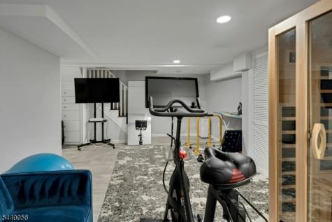 13 Dogwood Road West Orange NJ 07052