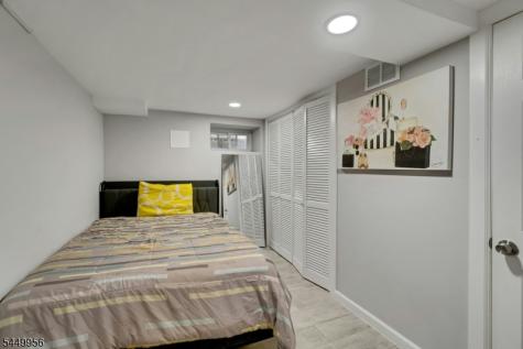 13 Dogwood Road West Orange NJ 07052