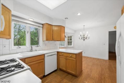 48 Walnut Circle Bernards NJ 07920
