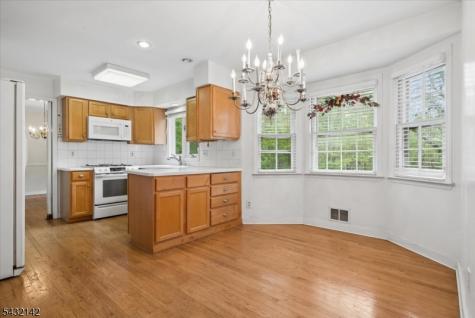 48 Walnut Circle Bernards NJ 07920
