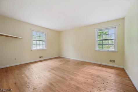 48 Walnut Circle Bernards NJ 07920