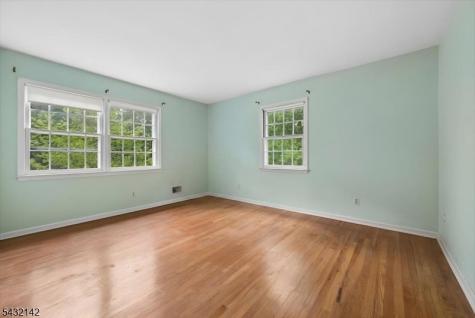 48 Walnut Circle Bernards NJ 07920