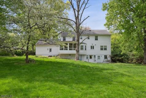 48 Walnut Circle Bernards NJ 07920